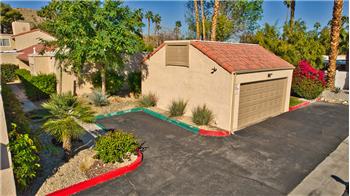 2 car private garage!!!