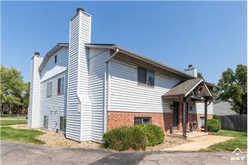 Primary listing photos for listing ID 642632