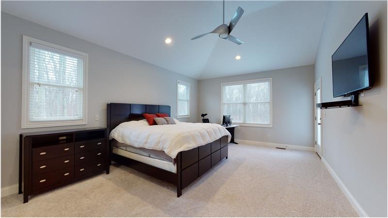 First floor owner's suite w/access to deck!