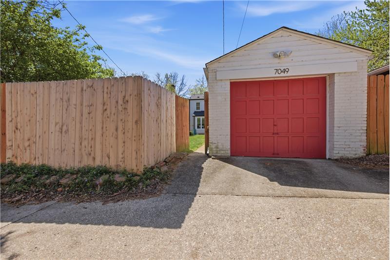 One car garage looking fro the alley