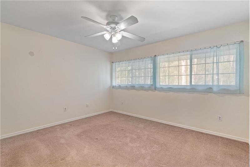 Primary Bedroom - Upstairs