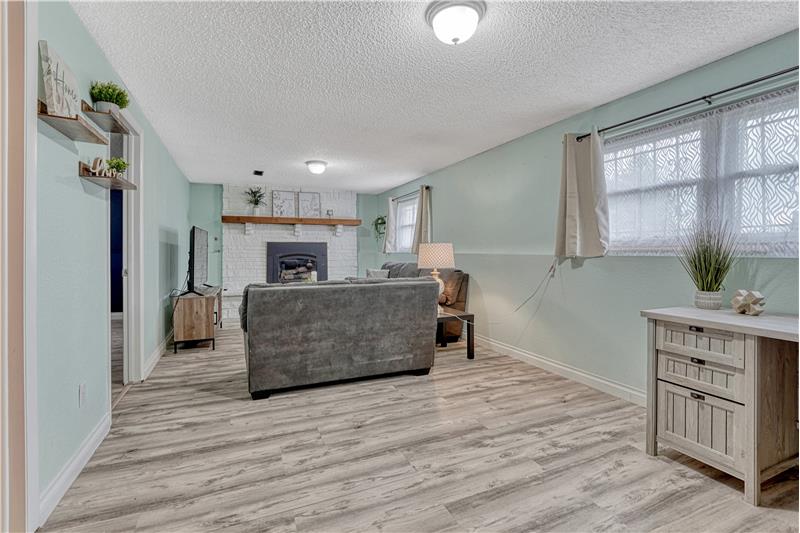 Lower level rec room with gas fireplace!