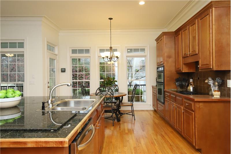 Kitchen with Granite Tile 