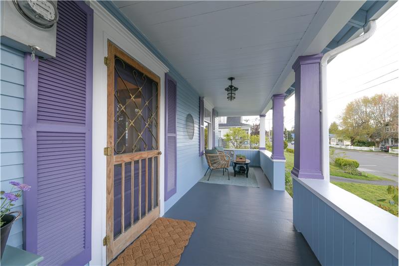 Covered front porch with entry
