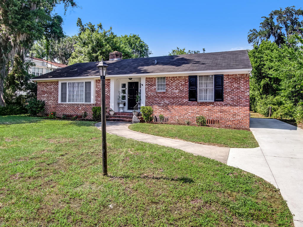 7257 San Pedro Rd, Jacksonville, FL 32217 MLS 997922 By Janie Coffey