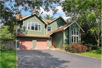73 Beechwood Circle, Hillsborough, NJ