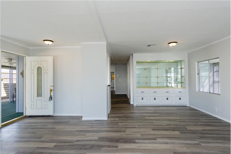 Living Dining area living