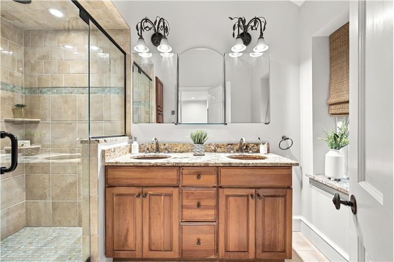 734 Braeburn Lane - Bathroom 2