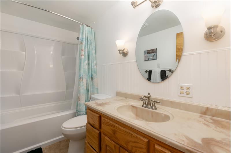 Main Bathroom