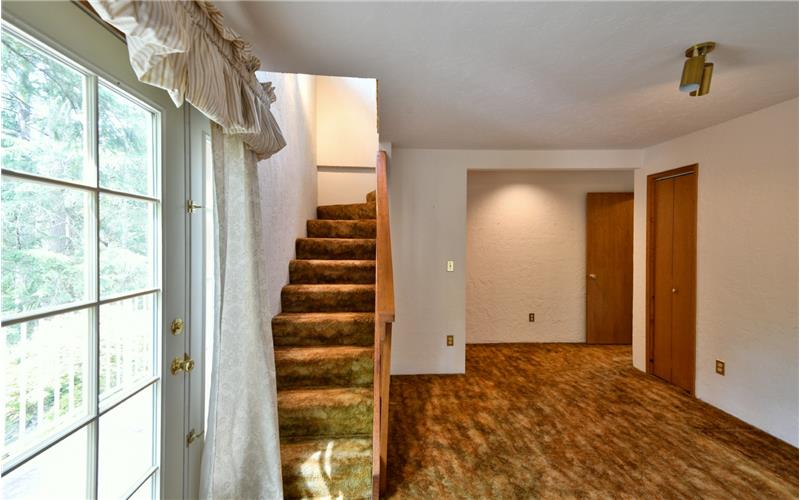 Finally we are going to the last level of this home.  Up the stairs we go!