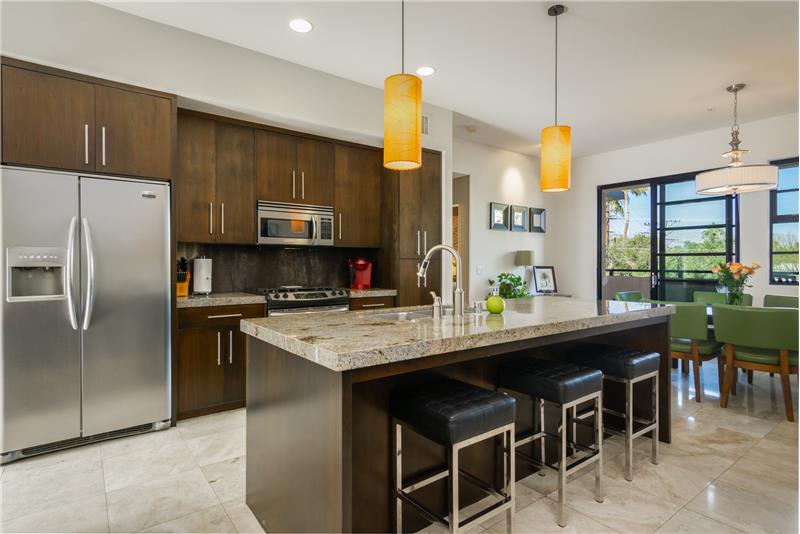 Open Kitchen maximizes space