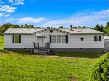 753 N Country Lane, Kodak, TN