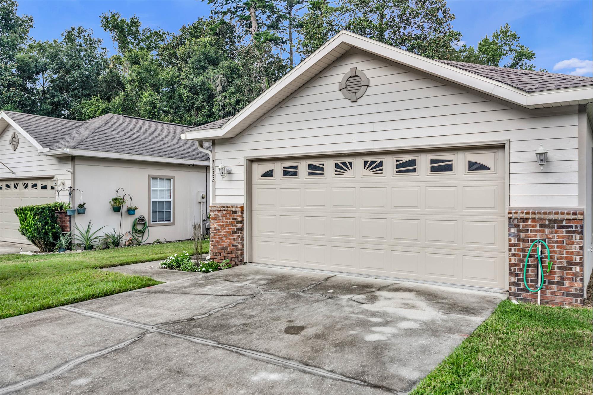 7532 NW 47th Way, Gainesville, FL 32653 MLS 427687 By Christine Bohn