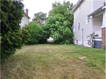 Primary listing photos for listing ID 544015