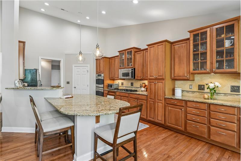 
                            Property Image 38