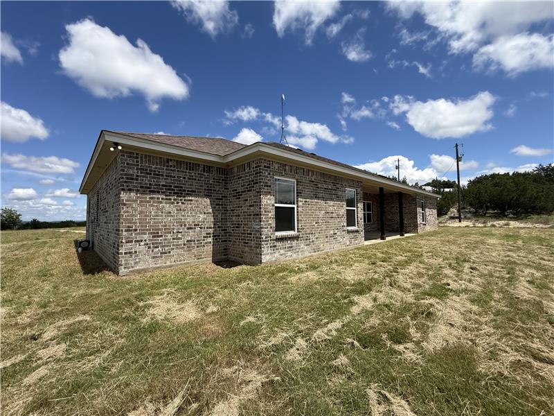 
                            Property Image 76