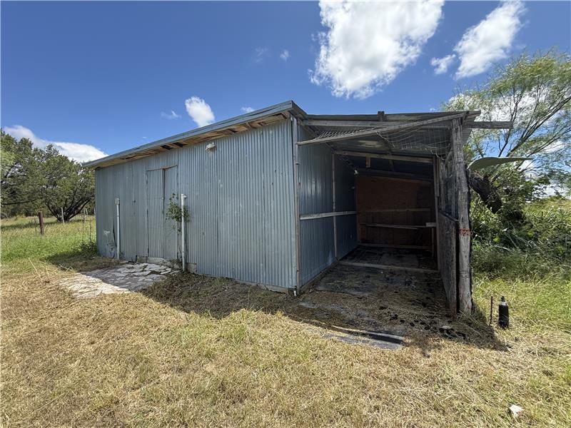 
                            Property Image 101