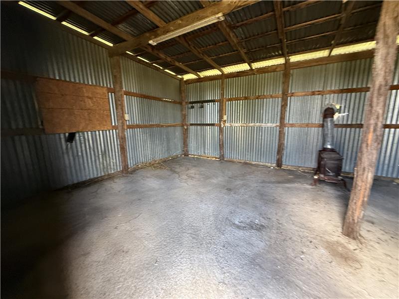 
                            Property Image 105
