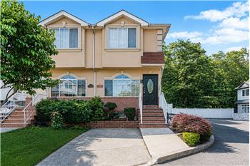 80 Harris Lane, Staten Island, NY