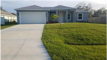 Primary listing photos for listing ID 560207