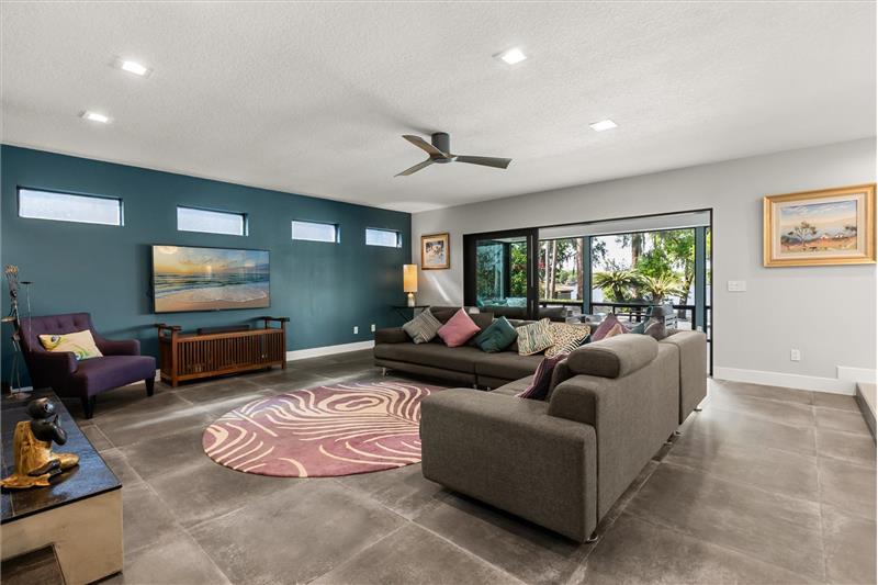 Family Room overlooking Lake