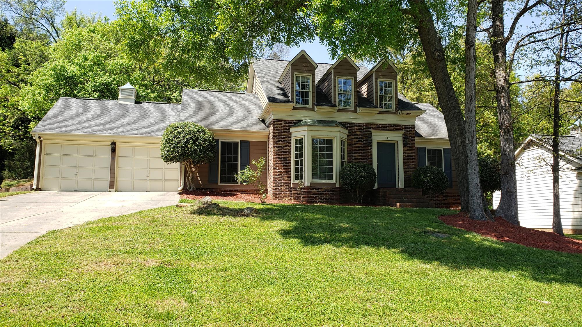 807 Grays Creek Lane, Charlotte, NC 28214 MLS 3730026 By Team