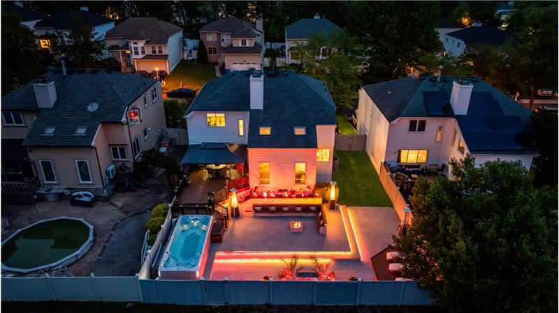 
                            Property Image 95