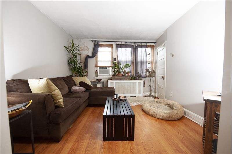 8129 Germantown Avenue Apartment Living Room