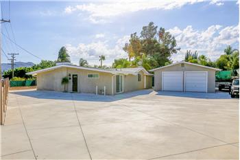 Primary listing photos for listing ID 523767