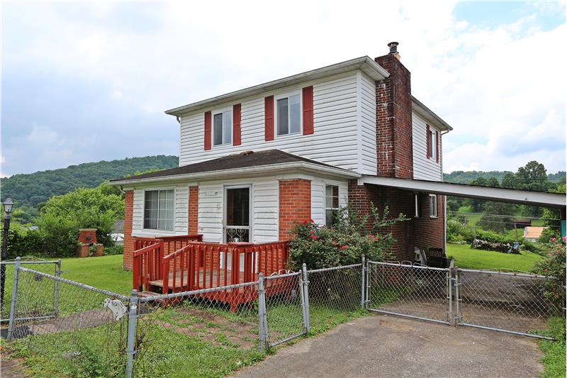 Property pictures of 8175 Park Ave, Hamlin, WV 25523, USA Hamlin, WV