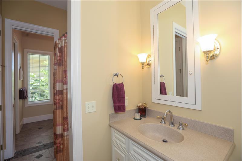 Bedroom 3 Ensuite Bathroom