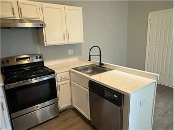 82 Station Street 11, quincy, MA