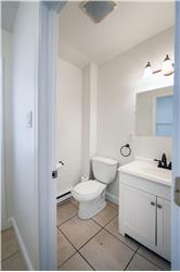 827 Aubrey Ave - Half bathroom