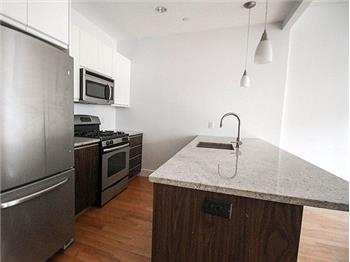 Primary listing photos for listing ID 590823