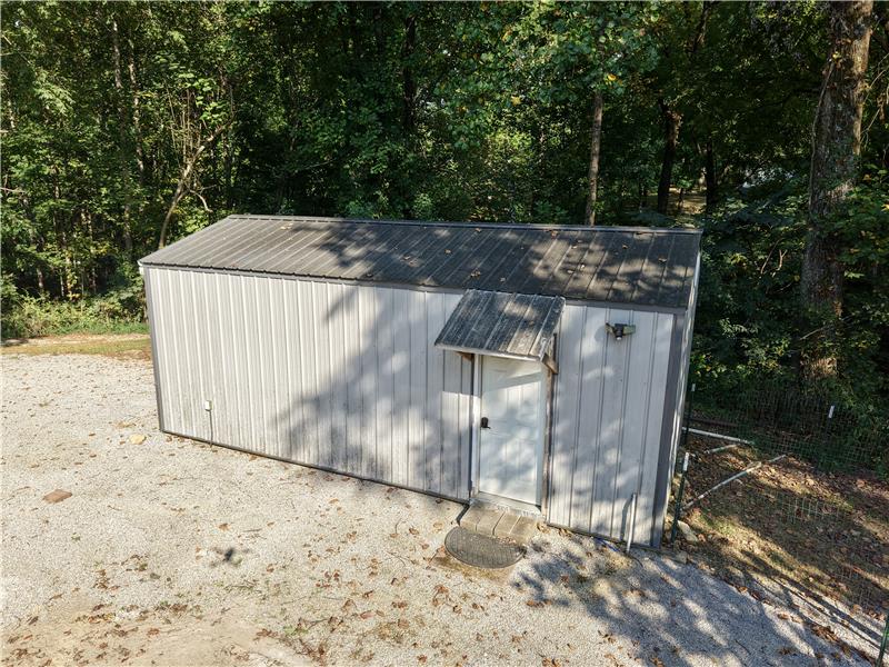 
                                Property Image 41