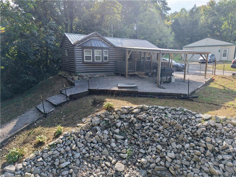 420 sq ft