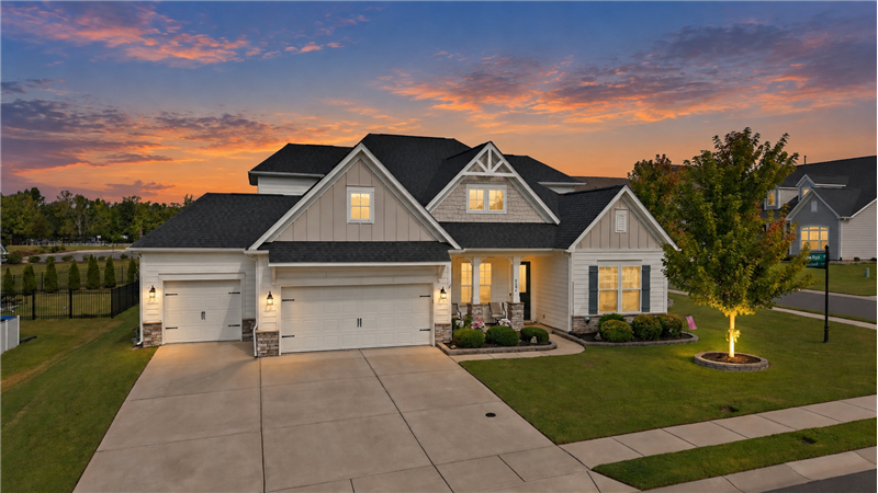Welcome to 8504 Hope Run Court in The Overlook at Barber Rock.