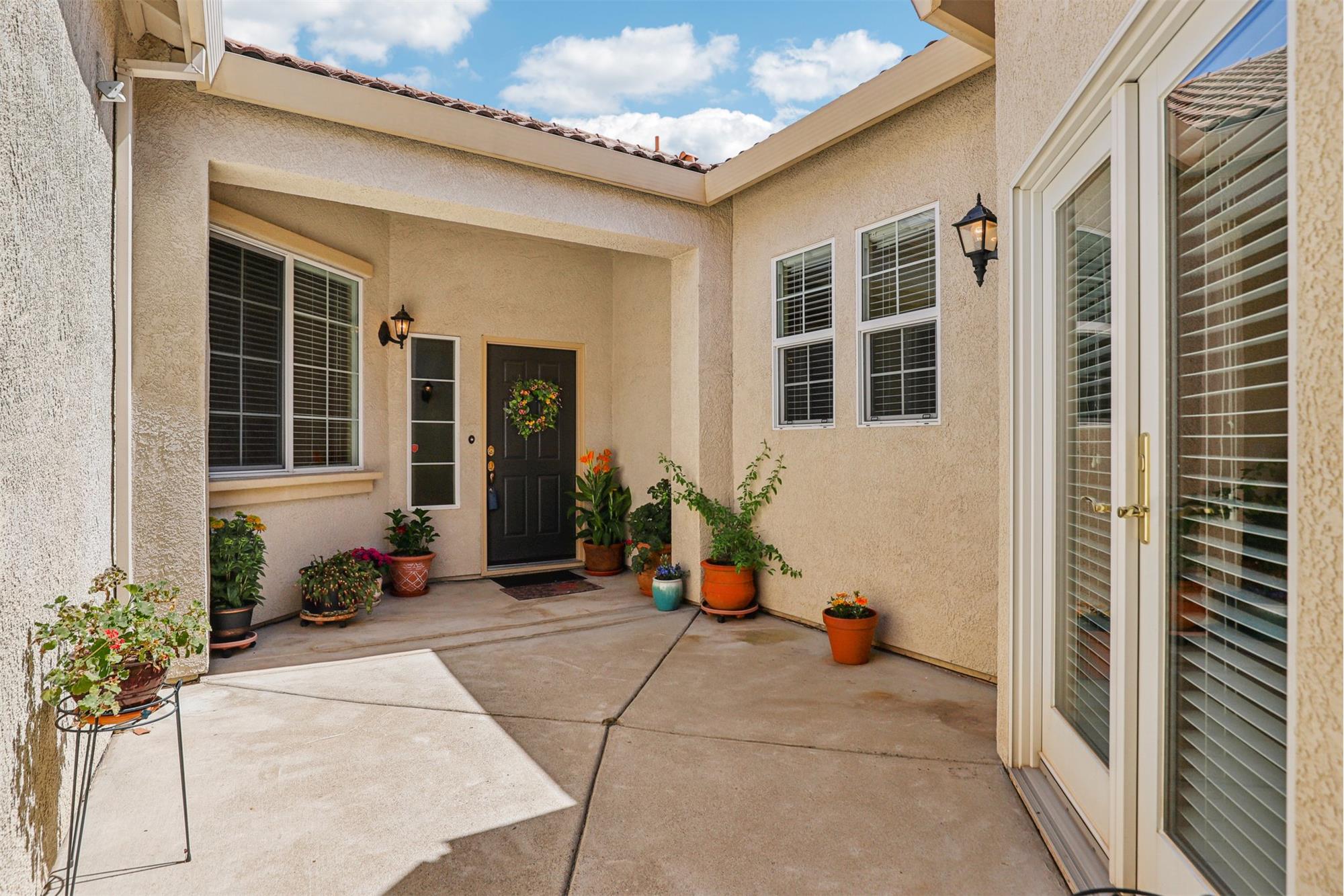 https://realbird.blob.core.windows.net/rb-photos/8514-wyndrush-way-el-dorado-hills-ca-95762_I9R3U4V7_641690_638877109360325921_80x60.jpg