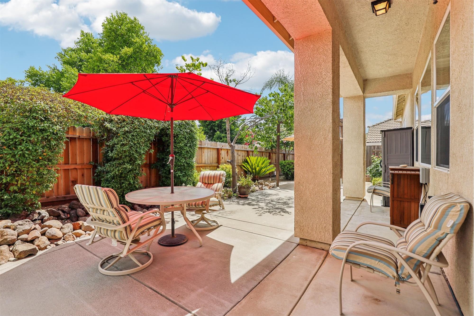https://realbird.blob.core.windows.net/rb-photos/8514-wyndrush-way-el-dorado-hills-ca-95762_I9R3U4V7_641690_638877109751965874_80x60.jpg