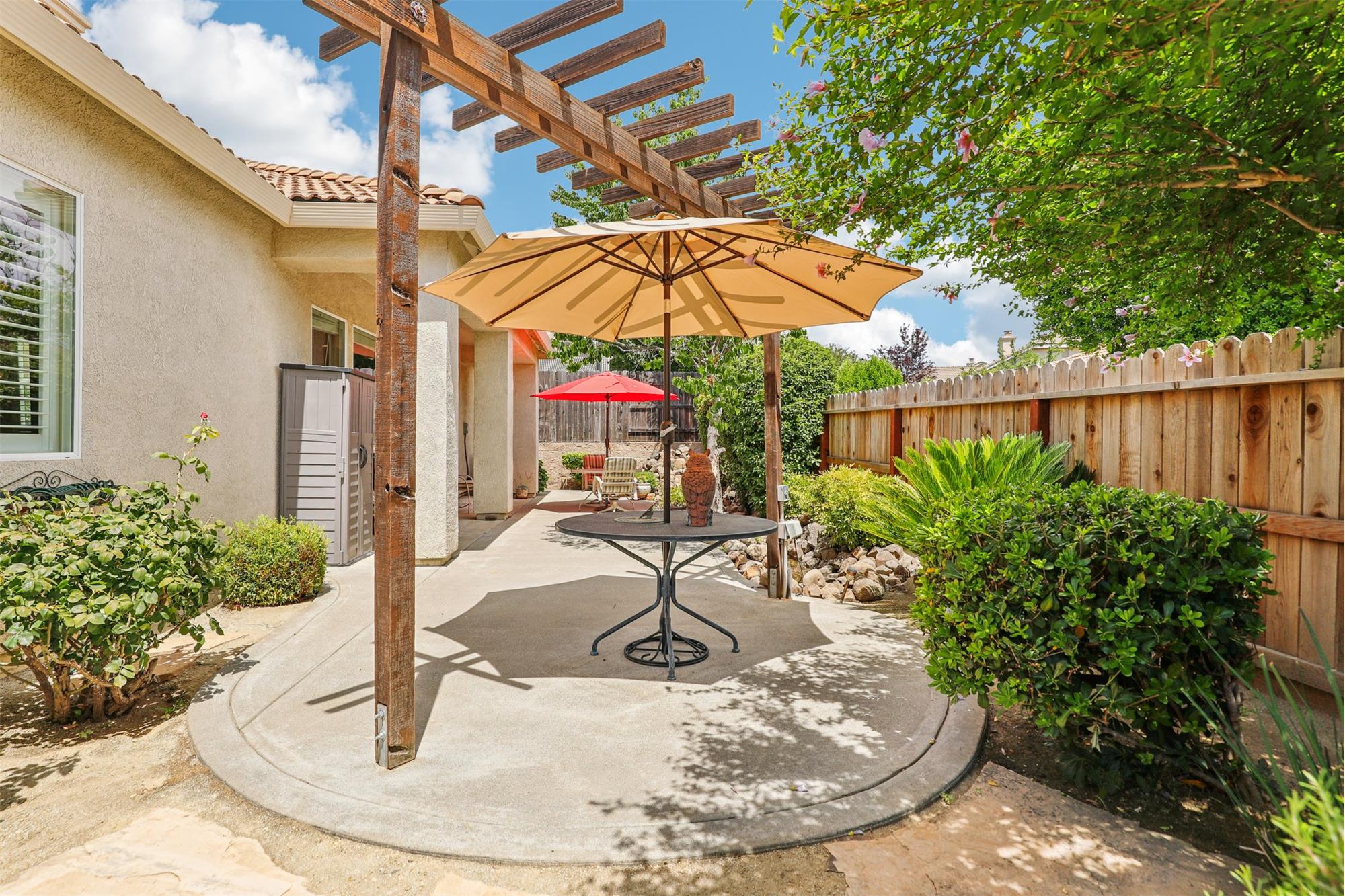 https://realbird.blob.core.windows.net/rb-photos/8514-wyndrush-way-el-dorado-hills-ca-95762_I9R3U4V7_641690_638877109782278002_80x60.jpg