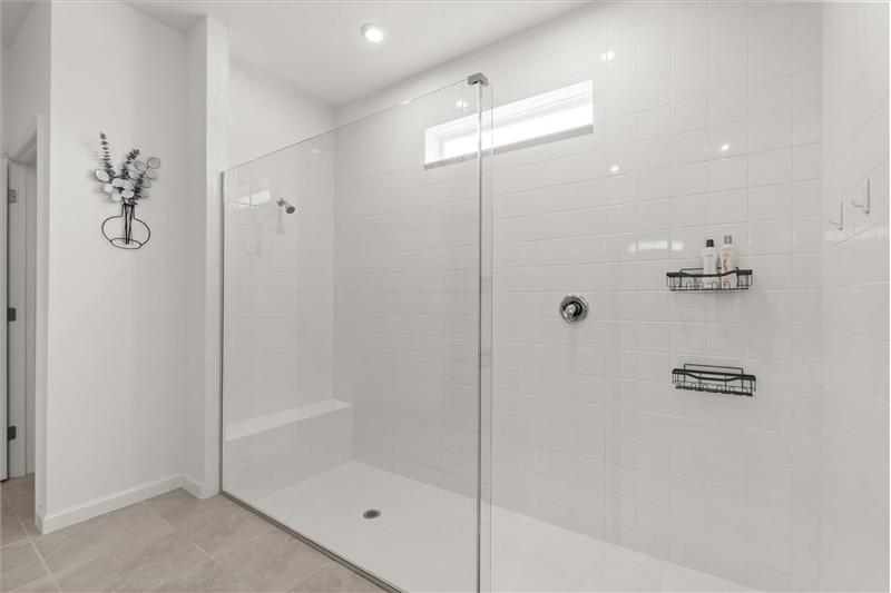 Primary Ensuite Bath