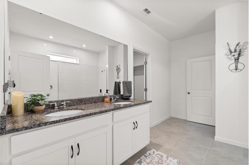 Primary Ensuite Bath