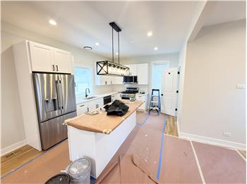 Primary listing photos for listing ID 646812