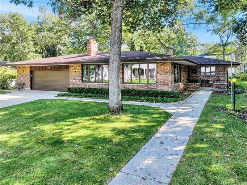 859 Sauganash Drive