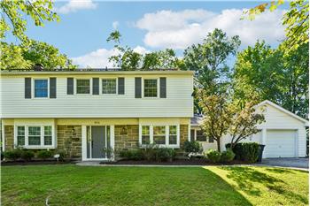 Primary listing photos for listing ID 649642
