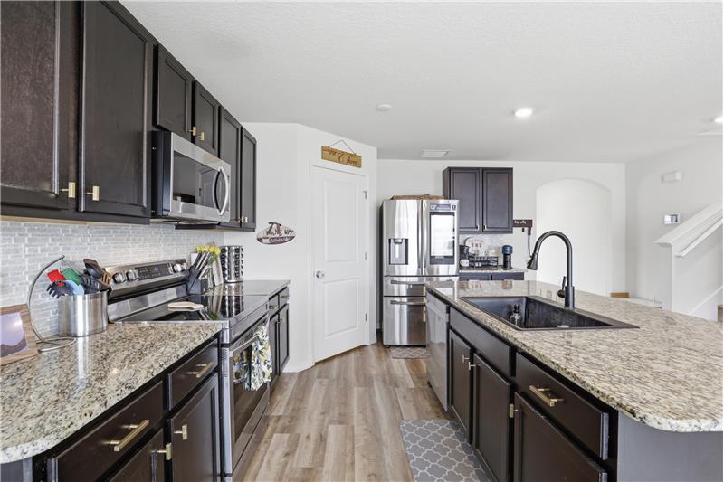 Kitchen Walk in Pantry