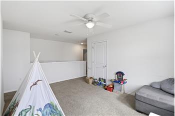 Bonus Flex Room with Closet