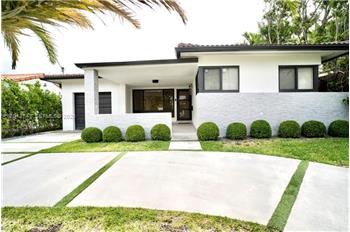 8811 Carlyle Ave, Surfside, FL