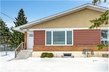 892 Baseline Road, Ottawa, ON