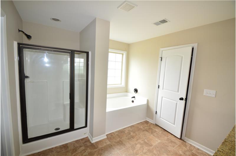 Separate shower & soaking tub